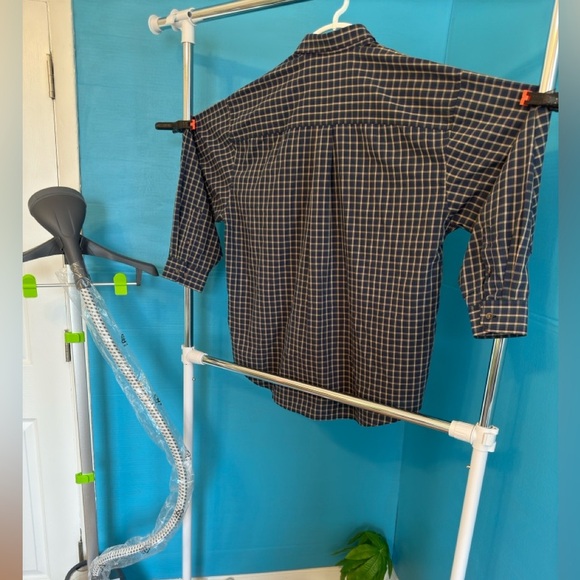 Van HEUSEN button down shirt - Picture 14 of 15